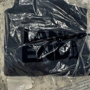 BRAND NEW WITH TAGS Lands End Mens Navy Essential Tee